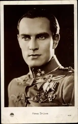 Ak Schauspieler Hans Stüwe, Portrait, Orden