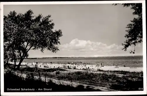 Ak Ostseebad Scharbeutz in Ostholstein, Strandpartie, Blick auf die See