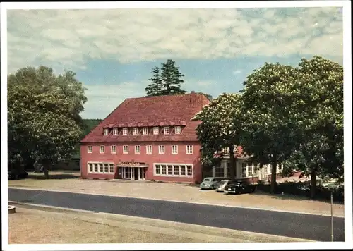 Ak Fegetasche Plön am See Holstein, Gasthof, Gesamtansicht, Straßenpartie