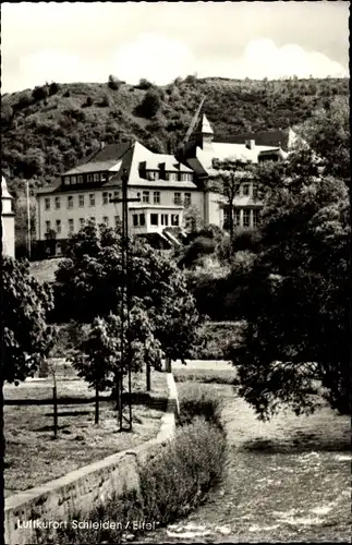 Ak Schleiden in der Eifel, Kreishaus, Teilansicht