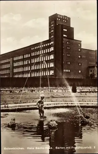 Ak Gelsenkirchen im Ruhrgebiet, Hans-Sachs-Haus, Garten mit Froschquartett