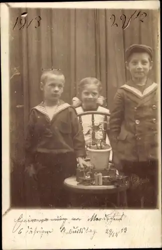 Foto Ak Bremerhaven, Kinder, Jungen in Matrosenanzügen, Portrait