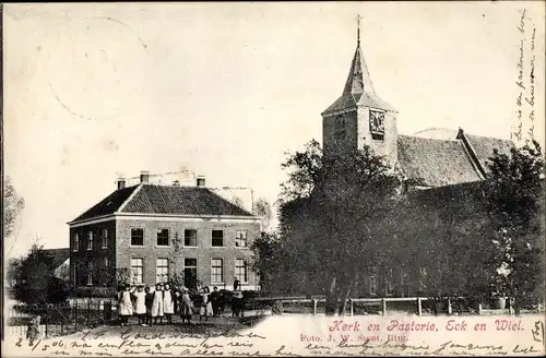 Ak Eck en Wiel Gelderland, Kerk en Pastorie