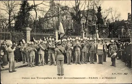 Ak Paris XII Reuilly, Union des Trompettes de XII Arrondissement, A l'Etendard