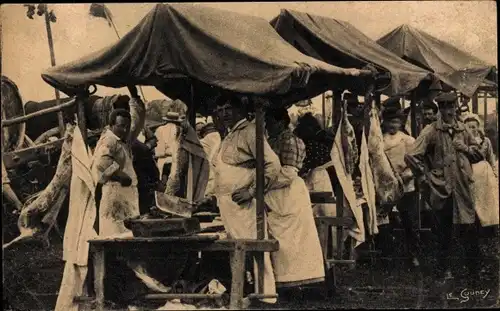 Ak Basse Normandie, Scene de Foire, Marchands de mouton roti