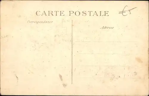 Ak Melun Seine et Marne, Catastrophe 4.11.1913, Les effets du tamponnement