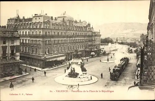 Ak Valence Drôme, Panorama de la Place de la Republique, Eisenbahn