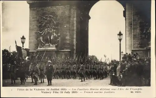 Ak Paris VIII. Arrondissement Élysée, Fetes de la Victoire, 1919, Arc de Triomphe, French Marine