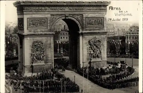 Ak Paris VIII. Arrondissement Élysée, Fetes de la Victoire 1919, Arc de Triomphe