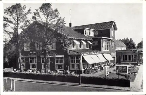 Ak Aalsmeer Noord Holland, Hotel Cafe Restaurant De Drie Kolommen, Stationsweg 19, F. J. Lachnit