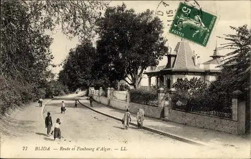 Ak Blida Algerien, Route et Faubourg d'Alger