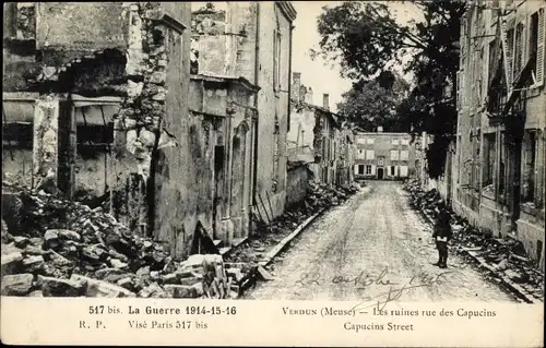 Ak Verdun Lothringen Meuse, Kriegszerstörungen, les ruines rue des Capucins, I WK