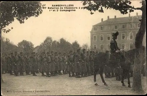 Ak Rambervillers Lothringen Vosges, 47 Batl. de Chasseurs a pied, 1re et 2e Compagnies