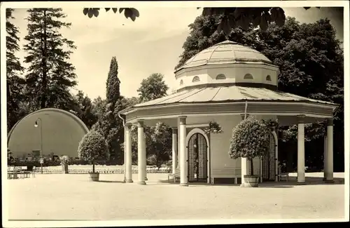 Foto Ak Bad Meinberg am Teutoburger Wald, Partie im Kurpark