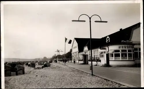 Foto Ostseebad Grömitz in Holstein, An der Kurpromenade