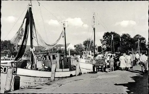 Ak Ostseebad Niendorf Timmendorfer Strand, Fischereihafen