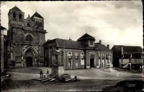 Ak Souvigny Allier, L'Eglise, Le Monument