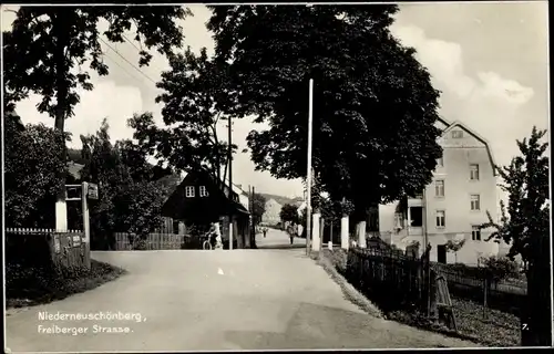 Ak Niederneuschönberg Olbernhau im Erzgebirge, Freiberger Straße