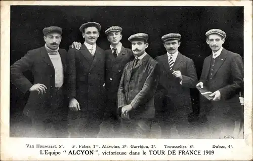 Ak L'Equipe Alcyon, victorieuse dans le Tour de France 1909, Van Houwaert, Faber, Alavoine, Garrigou