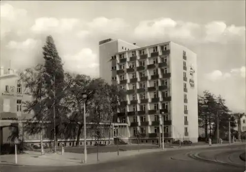 Ak Rostock, Blick auf das Bahnhofs Hotel