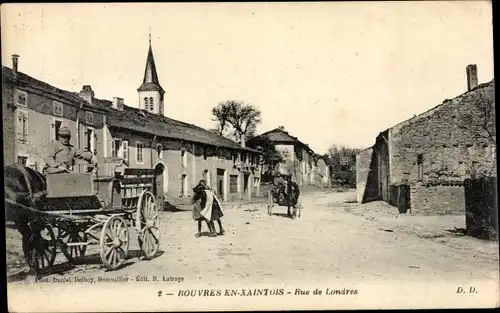 Ak Rouvres en Xaintois Vosges, Rue de Londres