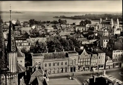 Ak Schwerin in Mecklenburg, Blick vom Dom auf den Schweriner See