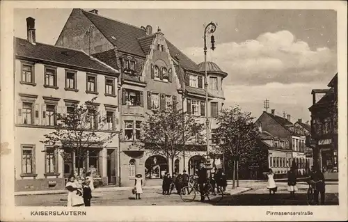 Ak Kaiserslautern in Rheinland Pfalz, Partie an der Pirmasenser Straße