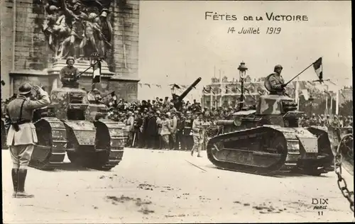Ak Paris, Fetes de la Victoire, 1919, Siegesparade, Panzer