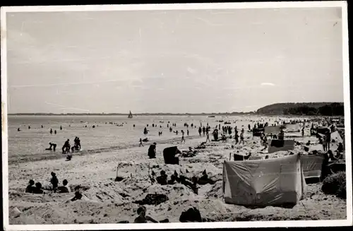 Foto Ak Ostseebad Scharbeutz in Ostholstein, Strandpartie, Zelte, Strandleben
