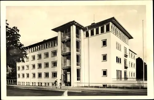 Ak Frankfurt am Main, Haus der Jugend, Deutschherrnufer 12