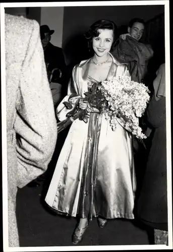 Foto Ak Schauspielerin Sonja Ziemann, Portrait