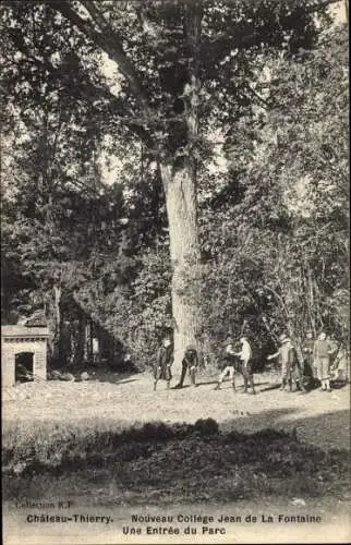 Ak Château Thierry Aisne, Nouveau Collége Jean de La Fontaine, Une Entrée du Parc