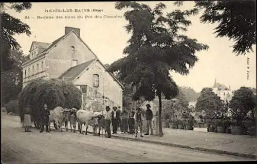Ak Néris les Bains Allier, Rentrée des foins de Pré des Chaudes