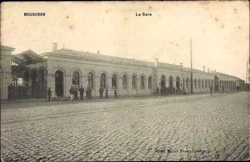 Ak Mouscron Wallonien Hennegau, La Gare, Bahnhof