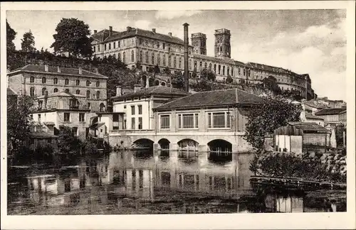 Ak Verdun Lothringen Meuse, Vue sur la Cathedrale et l'Eveche