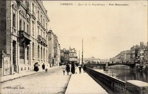 Ak Verdun Lothringen Meuse, Quai de la Republique, Pont Beaurepaire