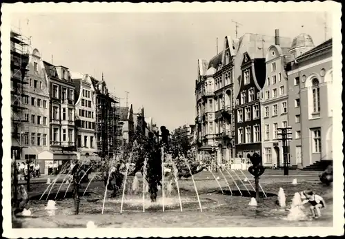 Ak Hansestadt Rostock, Brunnen