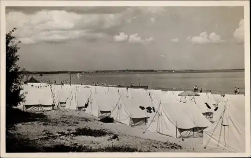 Foto Ak Ostseebad Scharbeutz in Ostholstein, Zelthotelstadt, Campingplatz am Strand