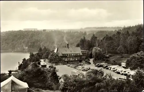 Ak Kriebstein Mittelsachsen, Talsperre Kriebstein, HO Gaststätte, Parkplatz