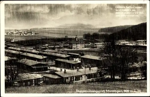 Ak Münsingen in Württemberg, Truppenübungsplatz, Baracken, Regen