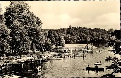 Ak Mittweida in Sachsen, Talsperre Kriebstein, Bootsstation mit Bad