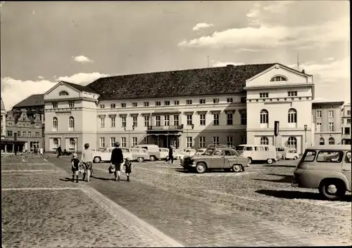 Ak Hansestadt Wismar, Stadthaus, Straßenpartie