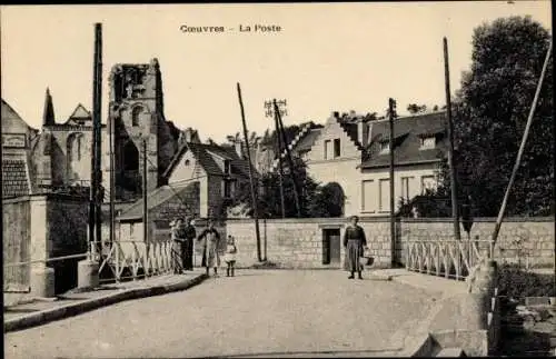 Ak Cœuvres Coeuvres Aisne, La Poste, Straßenpartie