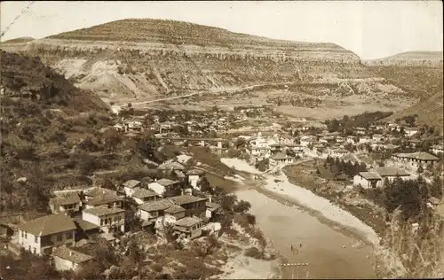 Foto Ak Weliko Tarnowo Bulgarien, Totalansicht der Ortschaft