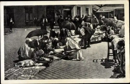 Ak Sarajevo Bosnien Herzegowina, Partie auf einem Marktplatz, Händler