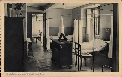 Ak Lutherstadt Eisenach in Thüringen, Ev. luth. Diakonissen Mutterhaus, Schlafzimmer, Innenansicht