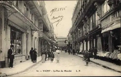 Ak Vichy Allier, Rue du Marché