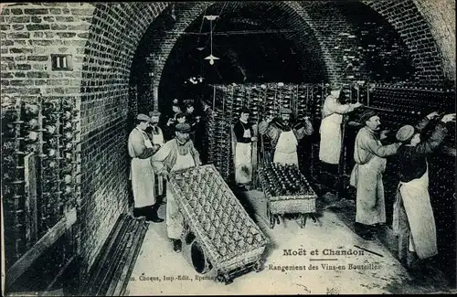 Ak Marne, Moët et Chandon, Rangement des Vins en Bouteilles, Champagner, Reklame