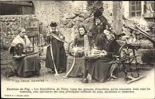 Ak Les Dentellieres du Velay, types des groupes d'ouvrieres, Klöpplerinnen, Spinnrad