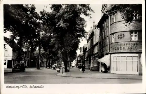 Ak Wittenberge an der Elbe Prignitz, Bahnstraße, Modehaus